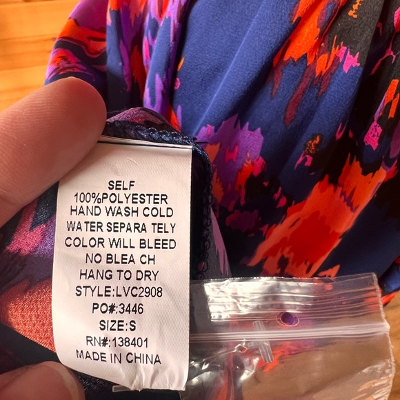 Summer Bright Abstract Print Dress - Picture 2 of 11